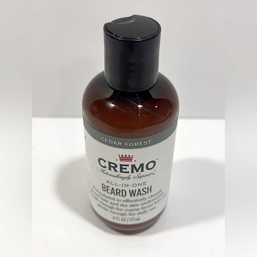 Cremo All-in-One Beard Wash in the Cedar Forest - 6 oz.